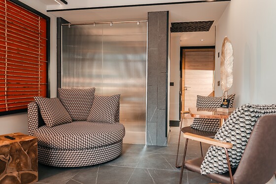 POEM SUITES - photo 5