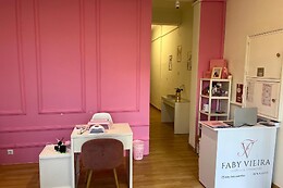 Studio Faby Vieira Estética e Formações