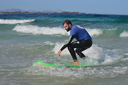 FREE SURFERS SCHOOL