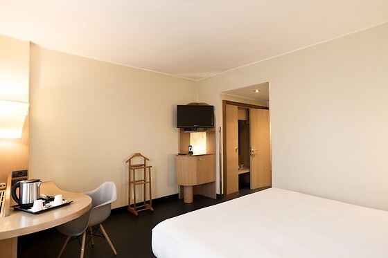 Online Booking EPS - photo 1