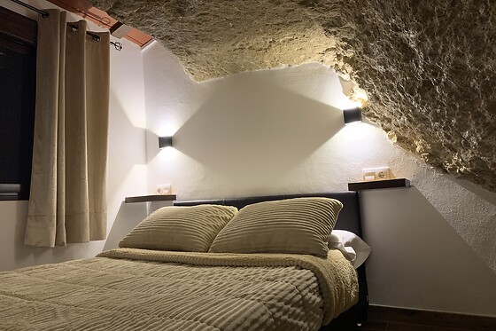 CASA CUEVA LAS CALCETAS - photo 0