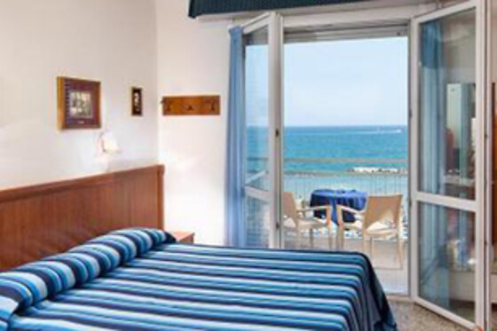 Hotel Diplomat Marine - photo 0