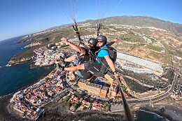 DAYDREAM PARAGLIDING
