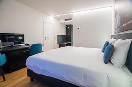 Hotel Velotel