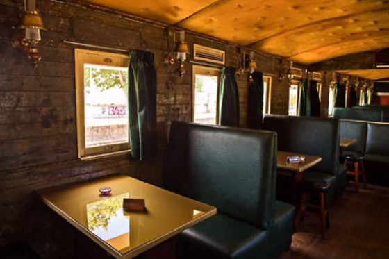 El Train - Carruagem Bar - photo 10