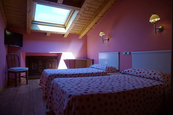 HOTEL ARGANZON PLAZA - photo 2