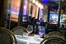 LA FEA VINOS Y TAPAS