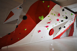 AWESOME BOULDER CENTER