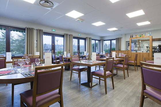 Comfort Hotel Etampes - photo 2