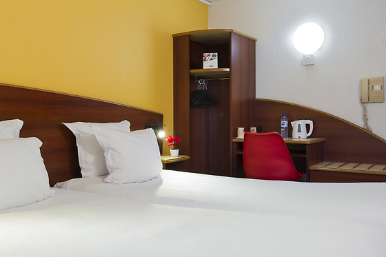 Comfort Hotel Etampes - photo 11