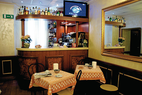 Marco Polo Hotel - photo 2