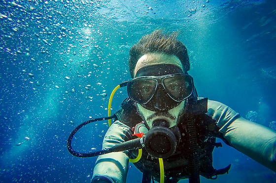 OPEN WATERS - photo 4