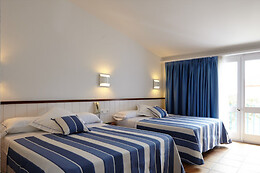 HOTEL VILLA BLAUMAR