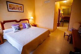 HOTEL AVENIDA