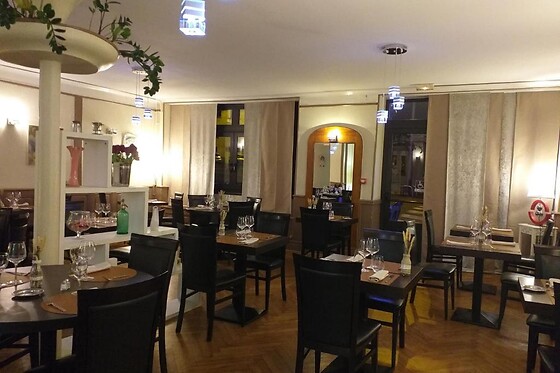 Hôtel de la poste Pontgibaud (LOGIS) - photo 11