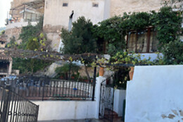 CASA CUEVA ENTRE HOCES