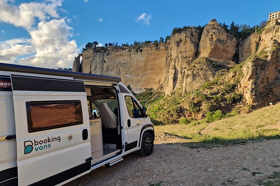 BOOKINGVANS - photo 4