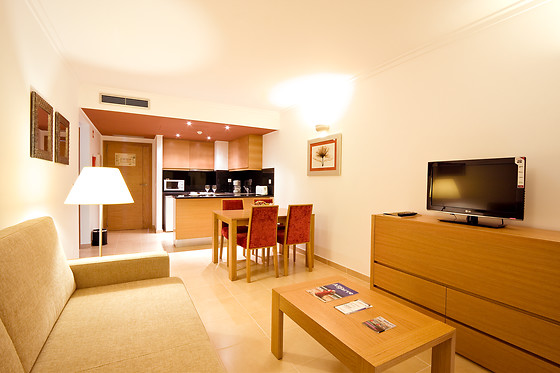 MONTE GORDO HOTEL APARTAMENTOS & SPA - photo 1