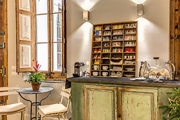 WE BOUTIQUE HOTEL