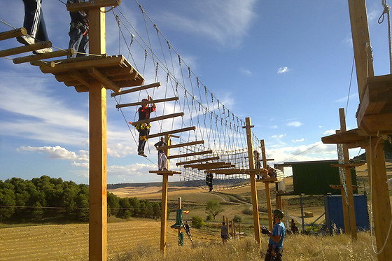 ACTION AVENTURA Y PAINTBALL - photo 0