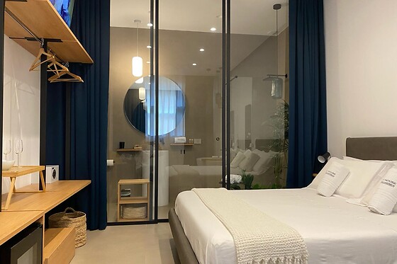 NU House Rooms & Apartments - photo 0