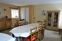 AU GRAIS DE VOS ENVIES