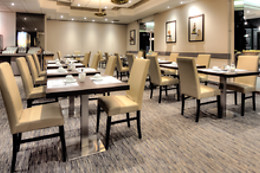 Hotel & Aparthotel Casteau Resort Mons
