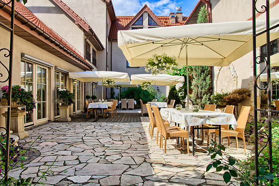 Villa Estera - Hotel & Restauracja - photo 13