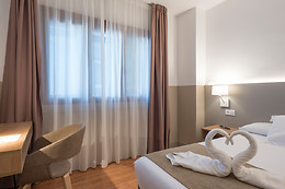 HOTEL AIRIÑOS ***