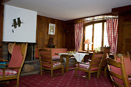 Hôtel Aux Trois Roses