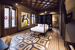 PALACIO SALVETTI SUITES