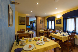 HOTEL RURAL LOS CEREZOS DE YANGUAS