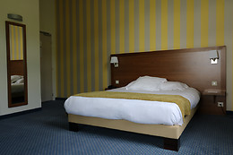 THE ORIGINALS Hôtel Val-Vignes